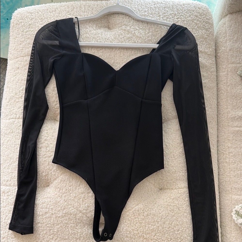 Abercrombie Mesh Sleeve Sweetheart Bodysuit